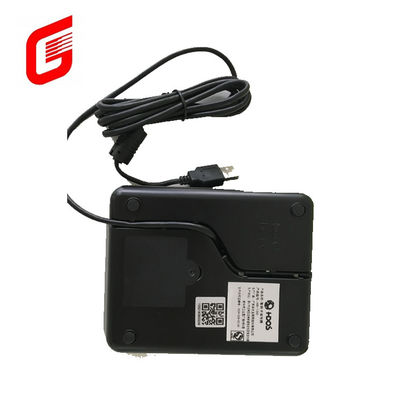 Leitura eficiente de cartões de memória com o leitor de cartões multifunção USB HD-100 com suporte CCID